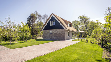Luxe 6 persoons huisje Texel met sauna en tuin